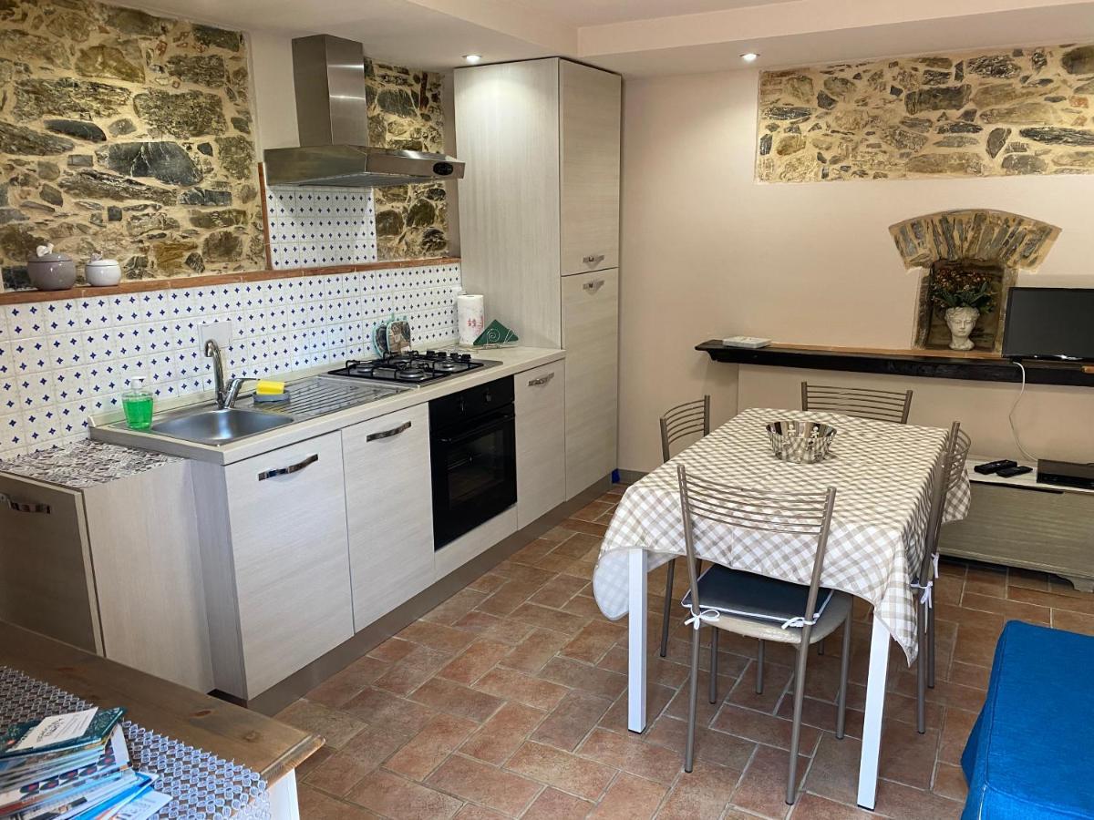 Apartament Casa Dell'Angelo Castelnuovo Magra Zewnętrze zdjęcie