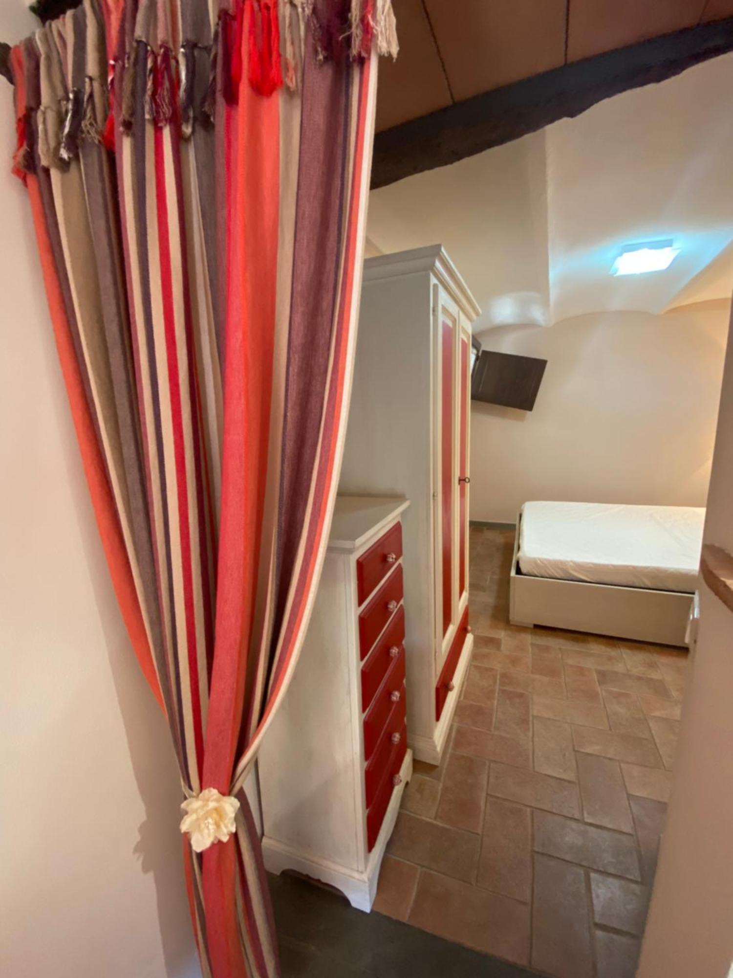 Apartament Casa Dell'Angelo Castelnuovo Magra Zewnętrze zdjęcie
